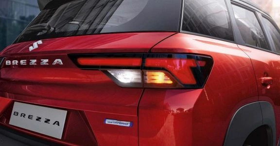 maruti-suzuki-brezza-2024-rear-view