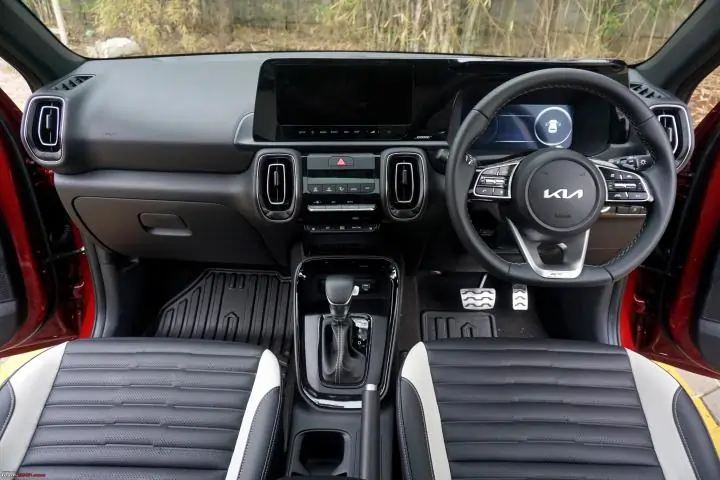 2024_kia_sonet_interior